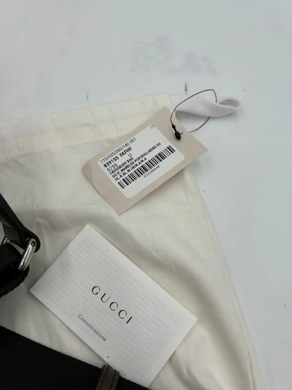Unisex Gucci GG Crossbody Bag.